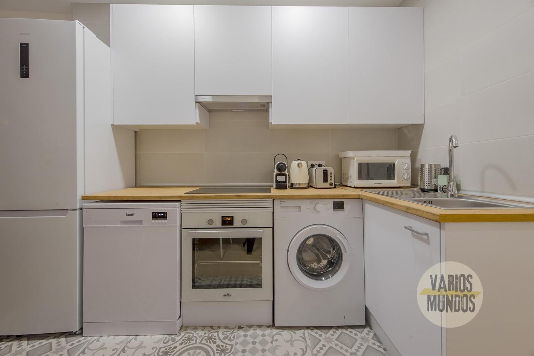 Downtown&New Apt Para 9Pax En La Plaza De Chueca Madrid Luaran gambar